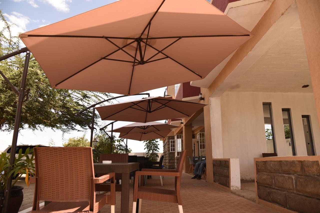 Mara Frontier Hotel Narok Екстериор снимка