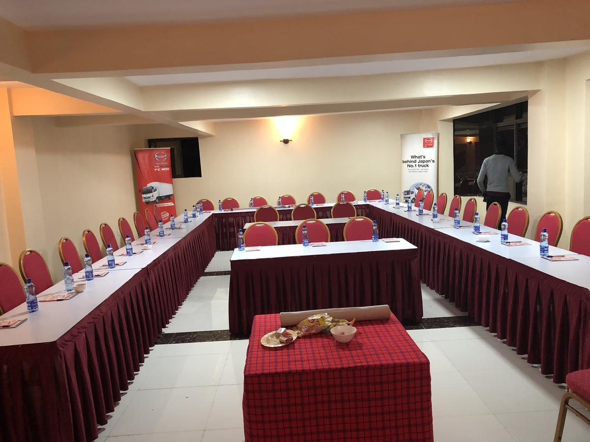 Mara Frontier Hotel Narok Екстериор снимка