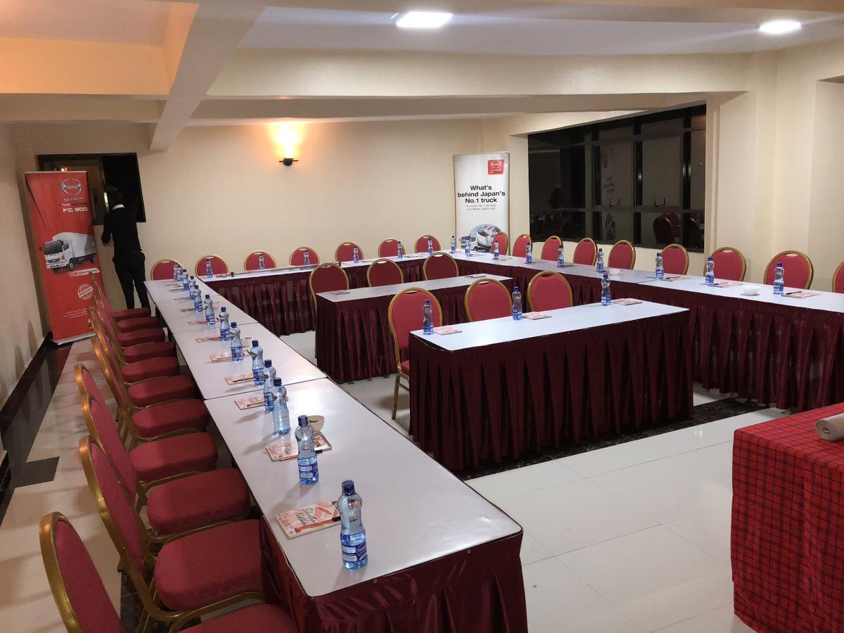 Mara Frontier Hotel Narok Екстериор снимка