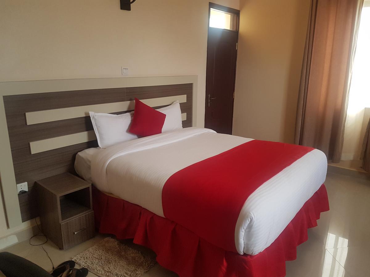 Mara Frontier Hotel Narok Екстериор снимка