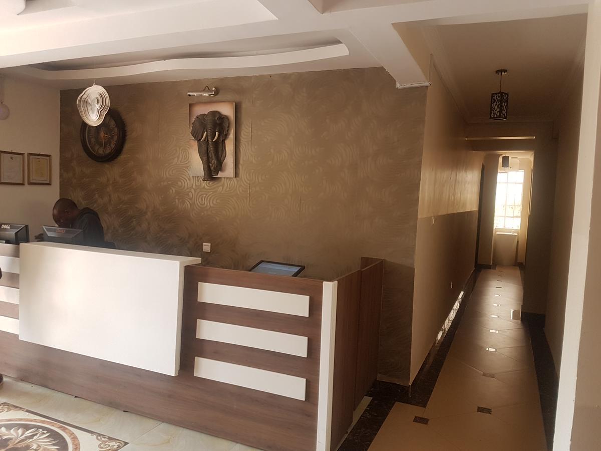 Mara Frontier Hotel Narok Екстериор снимка