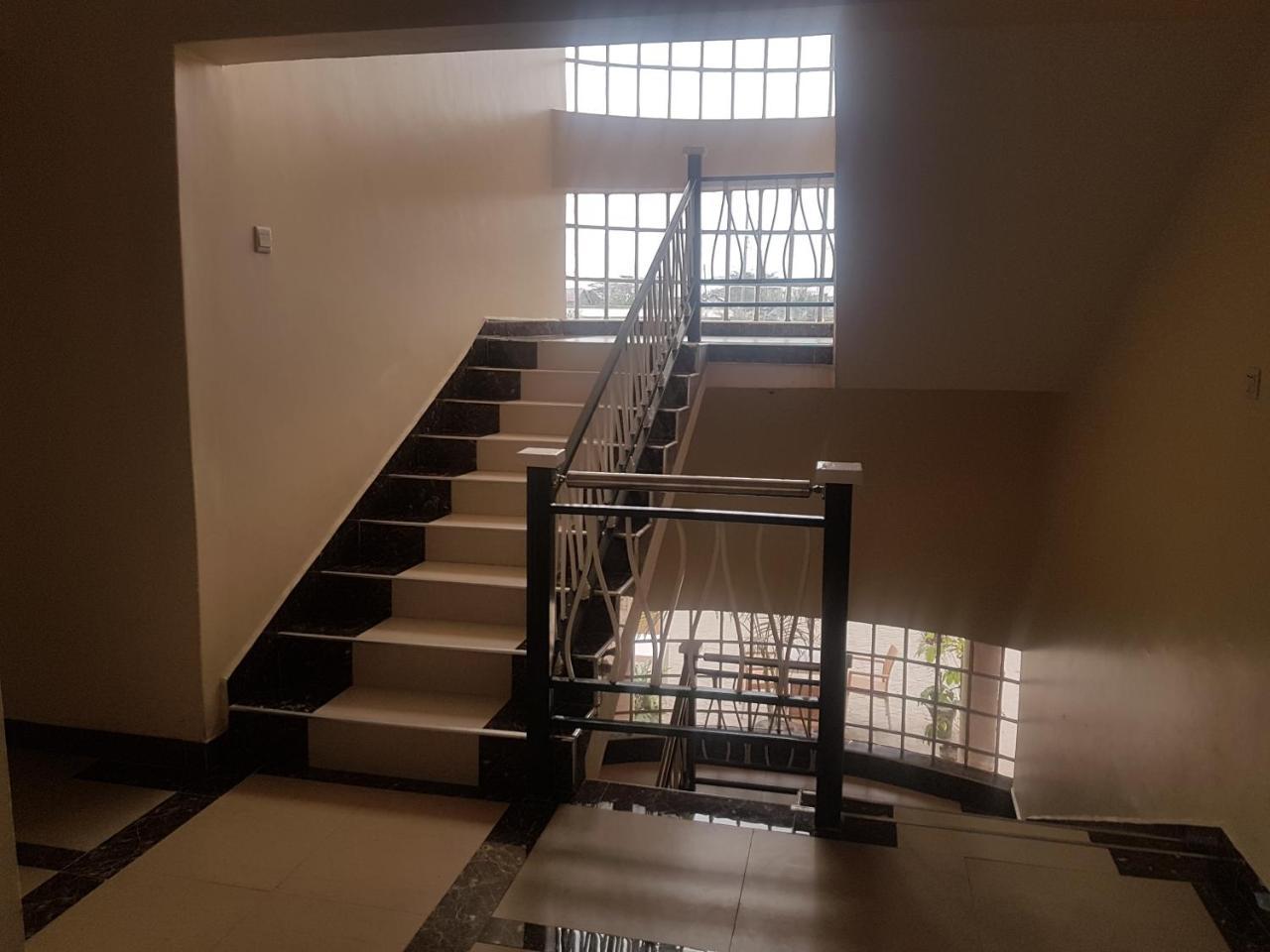 Mara Frontier Hotel Narok Екстериор снимка